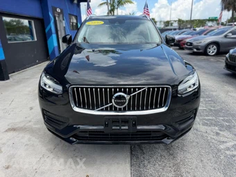 2020 Volvo XC90 T6 Momentum 7-Passenger - miniatura 4