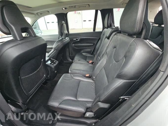 2020 Volvo XC90 T6 Momentum 7-Passenger - miniatura 13