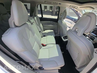 2020 Volvo XC90 T6 Momentum 7-Passenger - miniatura 14