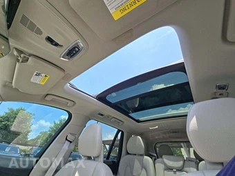 2020 Volvo XC90 T6 Momentum 7-Passenger - miniatura 8