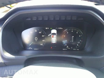 2020 Volvo XC90 T6 Momentum 7-Passenger - miniatura 25