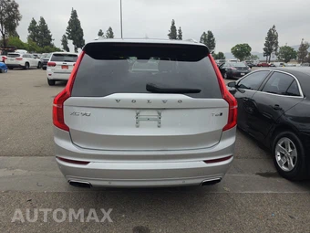 2020 Volvo XC90 T6 Momentum 7-Passenger - miniatura 5