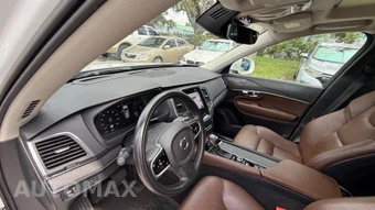 2020 Volvo XC90 T6 Momentum 7-Passenger - miniatura 21