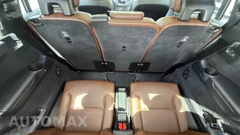 2020 Volvo XC90 T6 Momentum 7-Passenger - miniatura 31