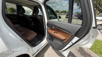 2020 Volvo XC90 T6 Momentum 7-Passenger - miniatura 33