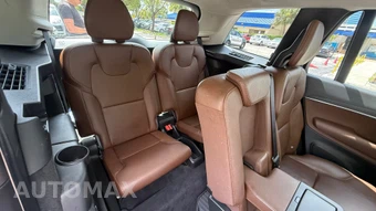 2020 Volvo XC90 T6 Momentum 7-Passenger - miniatura 35