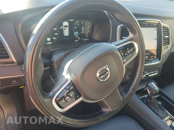 2020 Volvo XC90 T6 Momentum 7-Passenger - miniatura 10