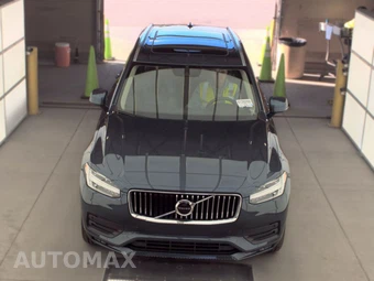 2020 Volvo XC90 T6 Momentum 7-Passenger - miniatura 2