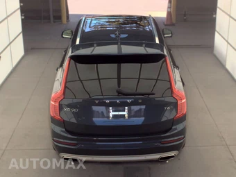 2020 Volvo XC90 T6 Momentum 7-Passenger - miniatura 5