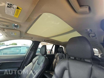2020 Volvo XC90 T6 Momentum 7-Passenger - miniatura 11