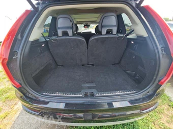 2020 Volvo XC90 T6 Momentum 7-Passenger - miniatura 15