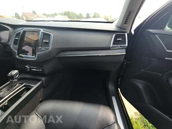 2020 Volvo XC90 T6 Momentum 7-Passenger - miniatura 20