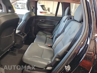 2020 Volvo XC90 T6 Momentum 7-Passenger - miniatura 13