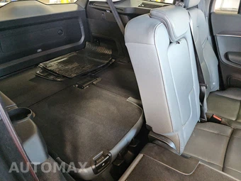 2020 Volvo XC90 T6 Momentum 7-Passenger - miniatura 14