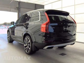 2020 Volvo XC90 T6 Momentum 7-Passenger - miniatura 6