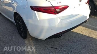 2021 Alfa Romeo Giulia Ti – miniatura 19