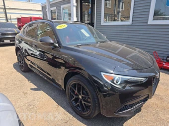 2021 Alfa Romeo Stelvio Ti Sport - miniatura 4