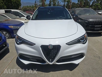 2021 Alfa Romeo Stelvio Ti - miniatura 2