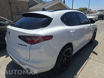 2021 Alfa Romeo Stelvio Ti - miniatura 4