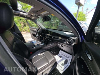 2021 Alfa Romeo Stelvio Ti – miniatura 18