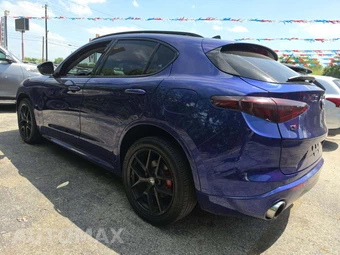 2021 Alfa Romeo Stelvio Ti – miniatura 2