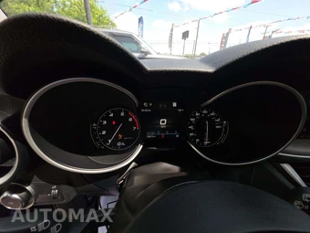 2021 Alfa Romeo Stelvio Ti – miniatura 9