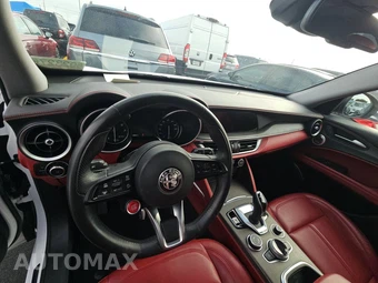 2021 Alfa Romeo Stelvio Ti - miniatura 11