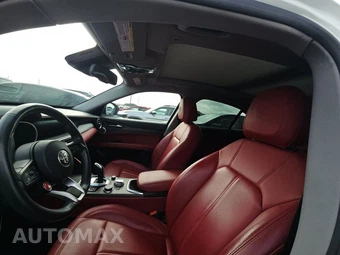 2021 Alfa Romeo Stelvio Ti - miniatura 18