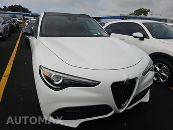 2021 Alfa Romeo Stelvio Ti - miniatura 2