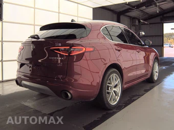 2021 Alfa Romeo Stelvio Ti – miniatura 4
