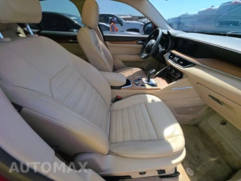 2021 Alfa Romeo Stelvio Ti – miniatura 8
