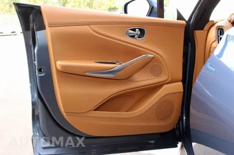 2021 Aston Martin DBX - miniatura 18