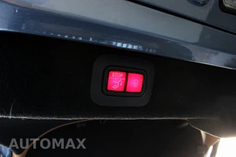2021 Aston Martin DBX - miniatura 28