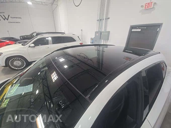 2021 Aston Martin DBX - miniatura 12