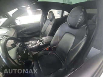 2021 Aston Martin DBX - miniatura 6