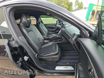 2021 Aston Martin DBX - miniatura 18