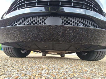 2021 Aston Martin DBX - miniatura 20
