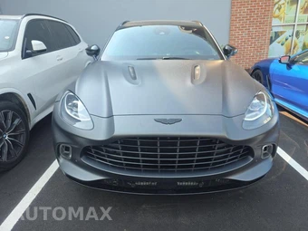 2021 Aston Martin DBX - miniatura 2
