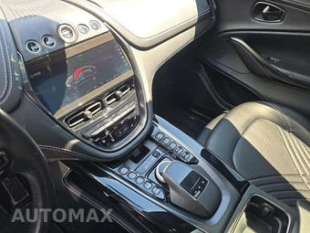 2021 Aston Martin DBX - miniatura 10