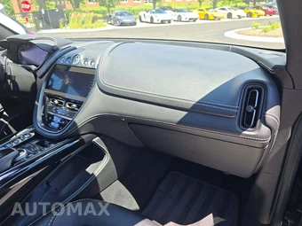 2021 Aston Martin DBX - miniatura 19