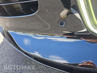 2021 Aston Martin DBX - miniatura 21