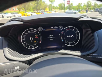 2021 Aston Martin DBX - miniatura 9