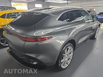 2021 Aston Martin DBX - miniatura 16
