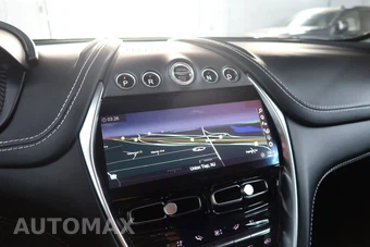2021 Aston Martin DBX - miniatura 38