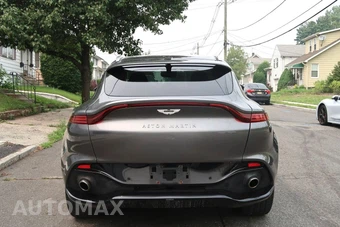 2021 Aston Martin DBX - miniatura 5