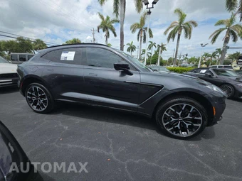2021 Aston Martin DBX - miniatura 4