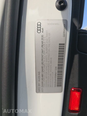 2021 Audi A4 Sedan Premium Plus 45 TFSI – miniatura 14