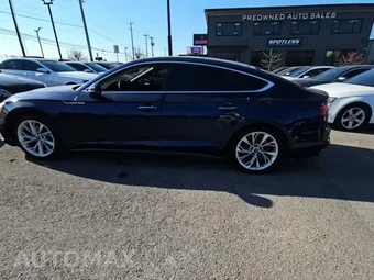 2021 Audi A5 Sportback Premium Hatchback – miniatura 3