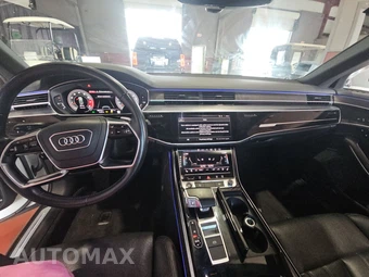 2021 Audi A8 L – miniatura 11