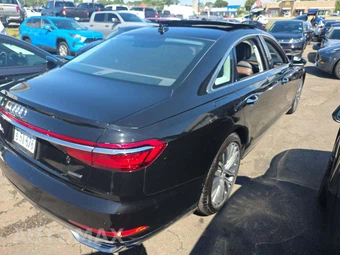 2021 Audi A8 L – miniatura 3